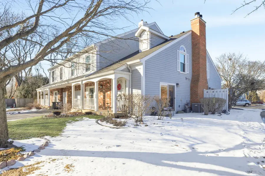 1511 Queensgreen Court, Naperville, IL 60563 - Image #2