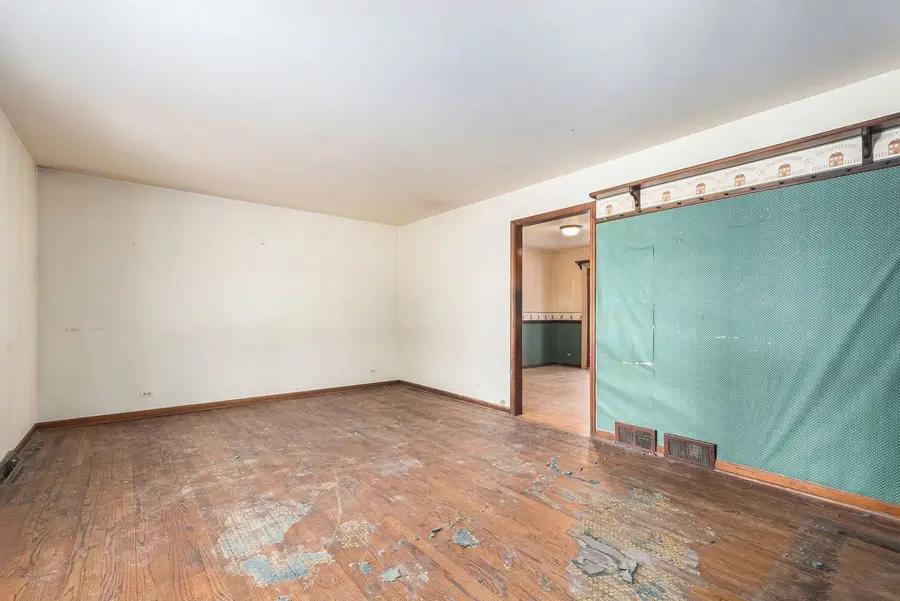 1706 S Stewart Avenue, Lombard, IL 60148 - Image #2