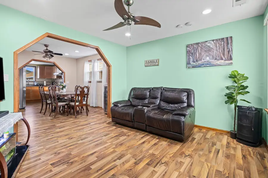 4901 S Lorel Avenue, Chicago, IL 60638 - #2