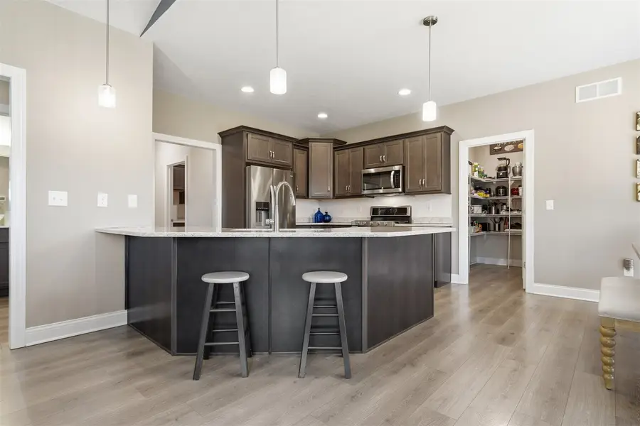 13591 Fawn Drive, Bloomington, IL 61705 - Image #2