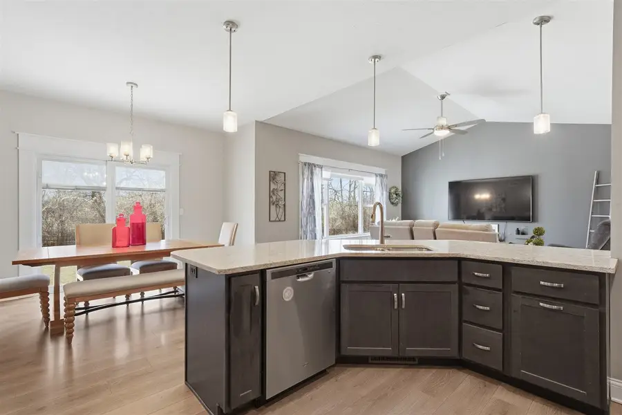 13591 Fawn Drive, Bloomington, IL 61705 - Image #3