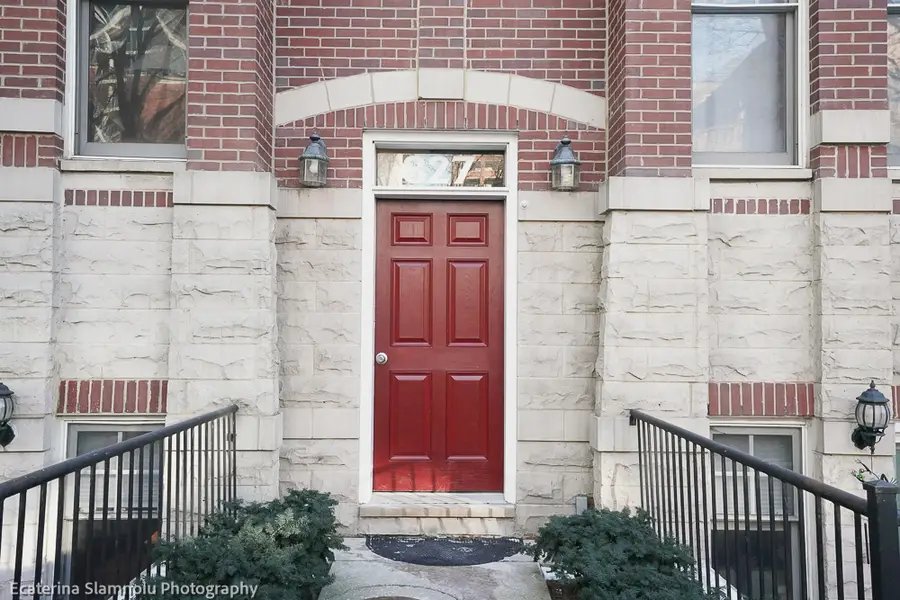 827 W Bradley Place #1E, Chicago, IL 60613 - Image #2