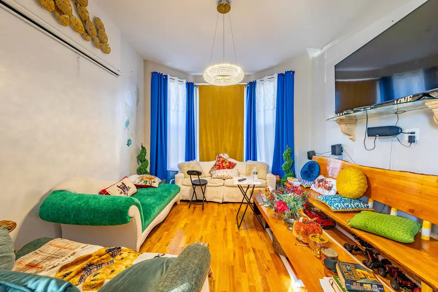 643 W 54th Place, Chicago, IL 60609 - Image #3