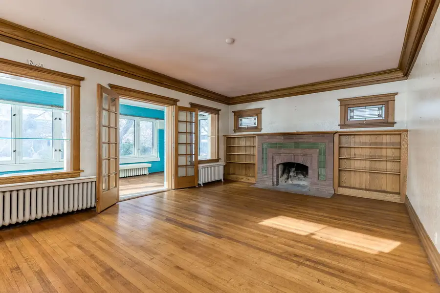 230 S Taylor Avenue, Oak Park, IL 60302 - Image #2