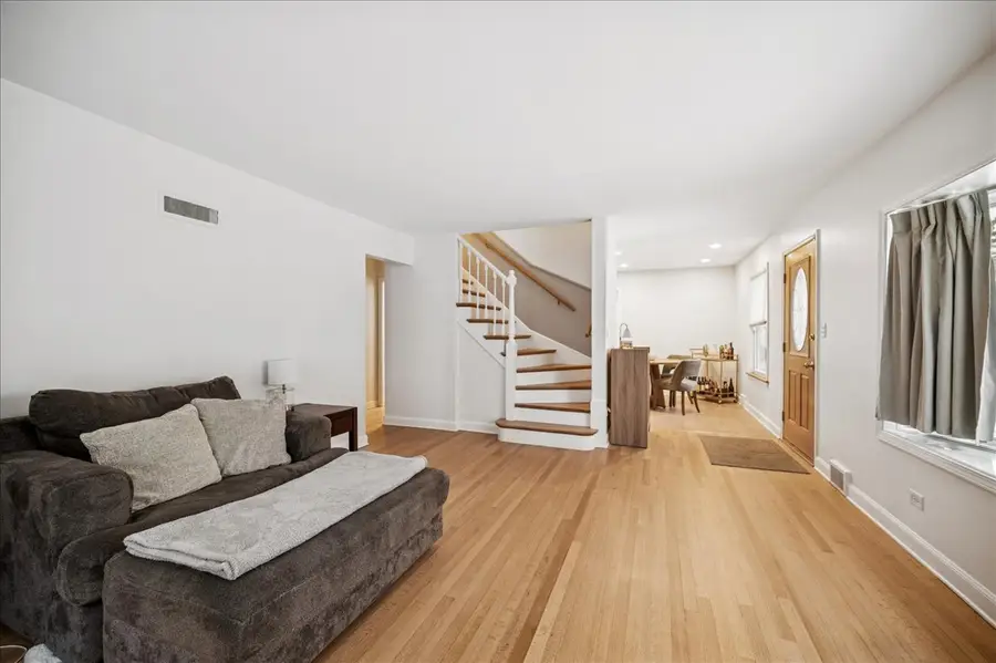 453 Longfellow Avenue, Deerfield, IL 60015 - Image #3