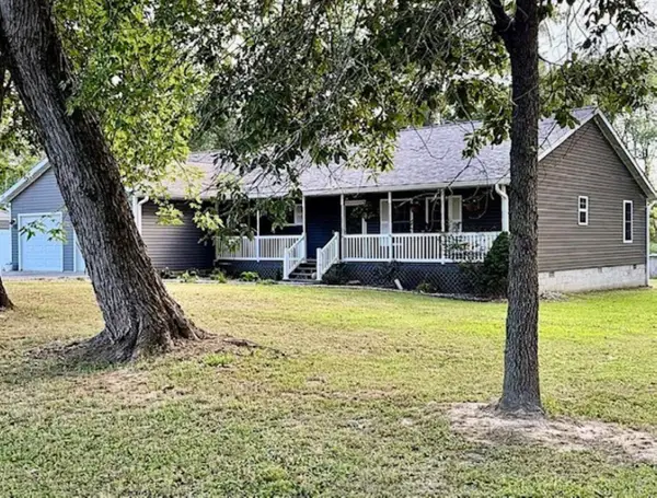 14041 N Link Lane, Mt Vernon, IL 62864