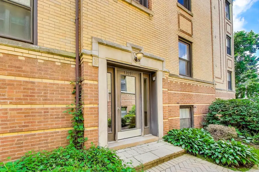 4333 N Troy Street #3E, Chicago, IL 60618 - Image #2