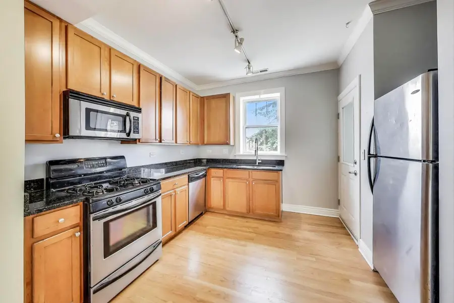 4333 N Troy Street #3E, Chicago, IL 60618 - Image #3