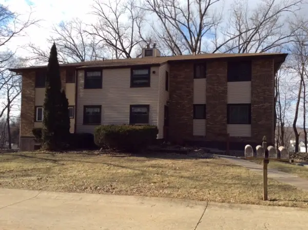 23 Cherry Hill Court #124, Hampton, IL 61244