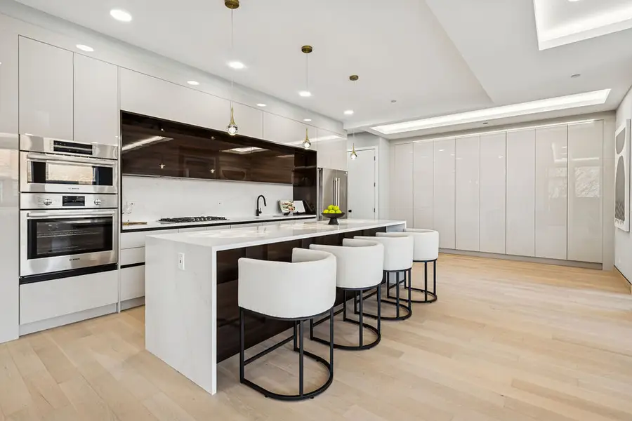 466 N Paulina Street #302, Chicago, IL 60622 - Image #2