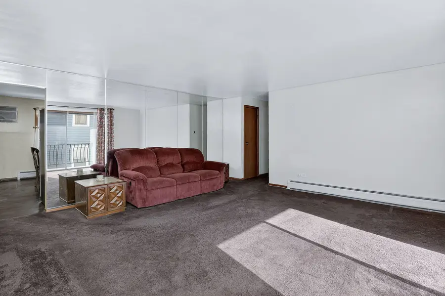 2742 N 73rd Court #2E, Elmwood Park, IL 60707 - Image #3