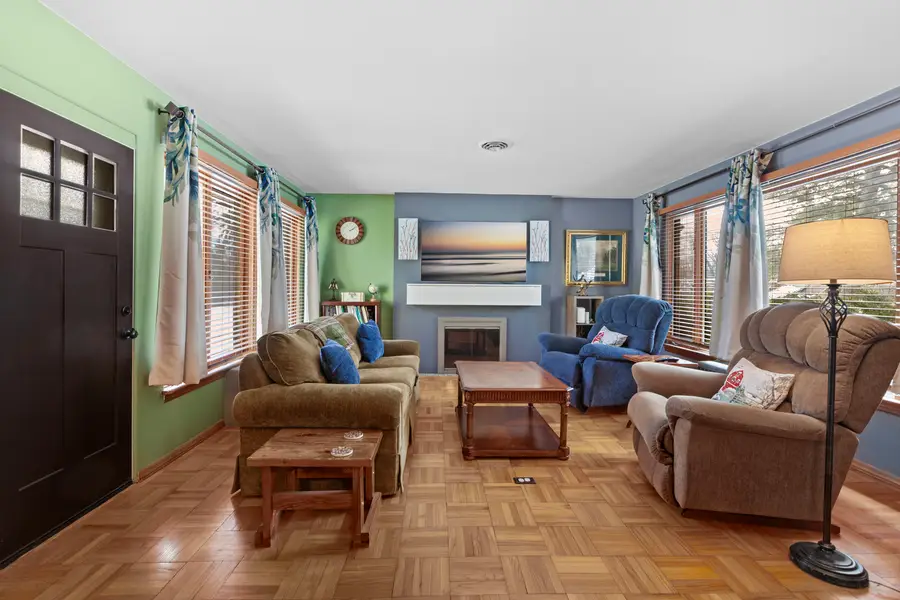 119 S Hill Street, Woodstock, IL 60098 - #2