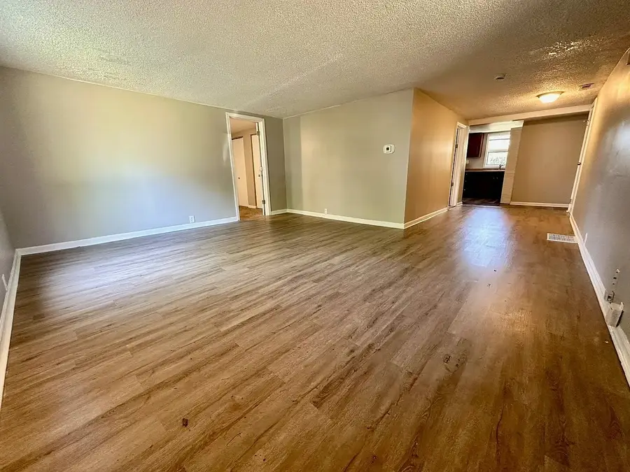 308 N Clifton Avenue, Elgin, IL 60123 - #3