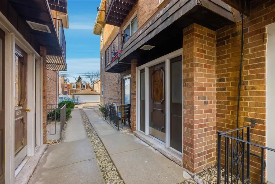 Address Withheld By Seller, Chicago, IL 60634 - #2