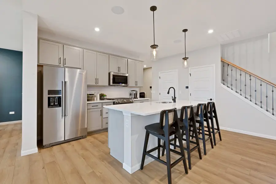 2547 Tailshot Road, Naperville, IL 60564 - Image #2