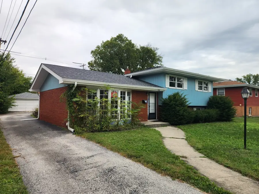 1208 Evergreen Road, Homewood, IL 60430 - Image #2