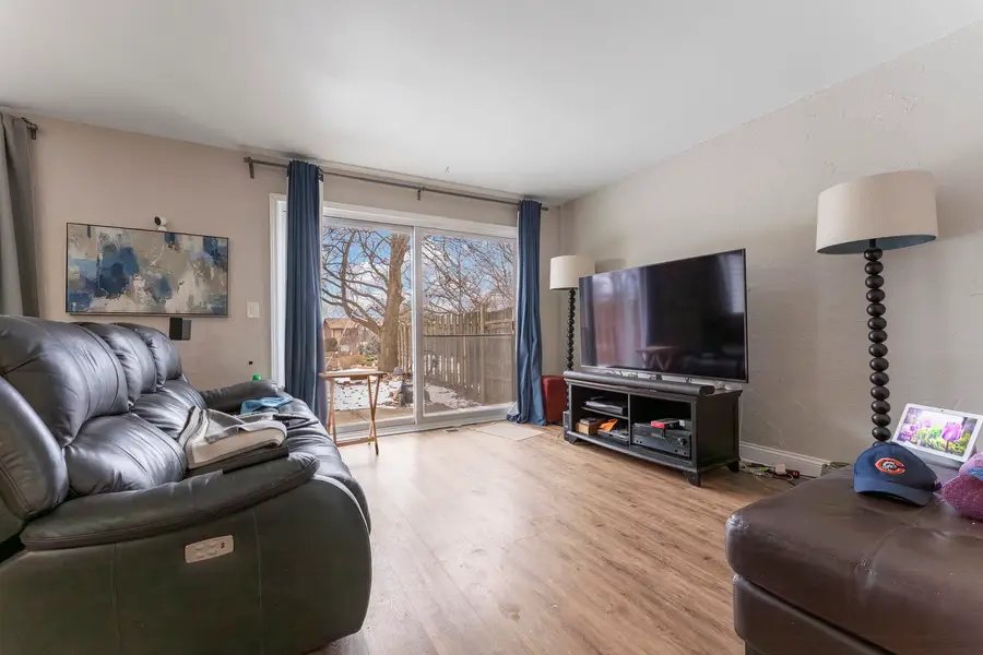 513 Jill Lane, Bolingbrook, IL 60440 - Image #2