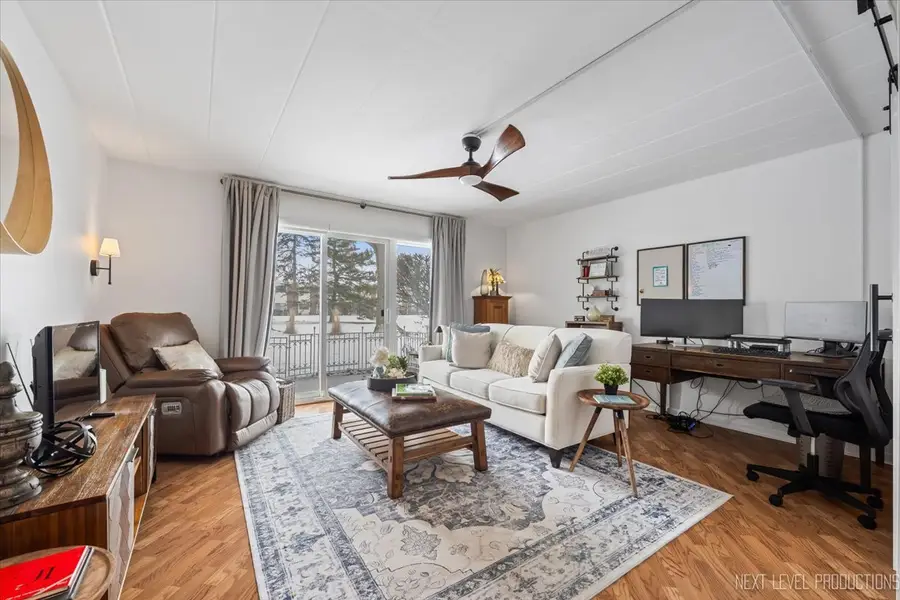 127 N Wolf Road #60A, Wheeling, IL 60090 - Image #2