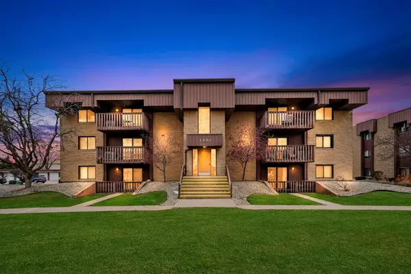 1500 Rock Run Drive #2D, Crest Hill, IL 60435