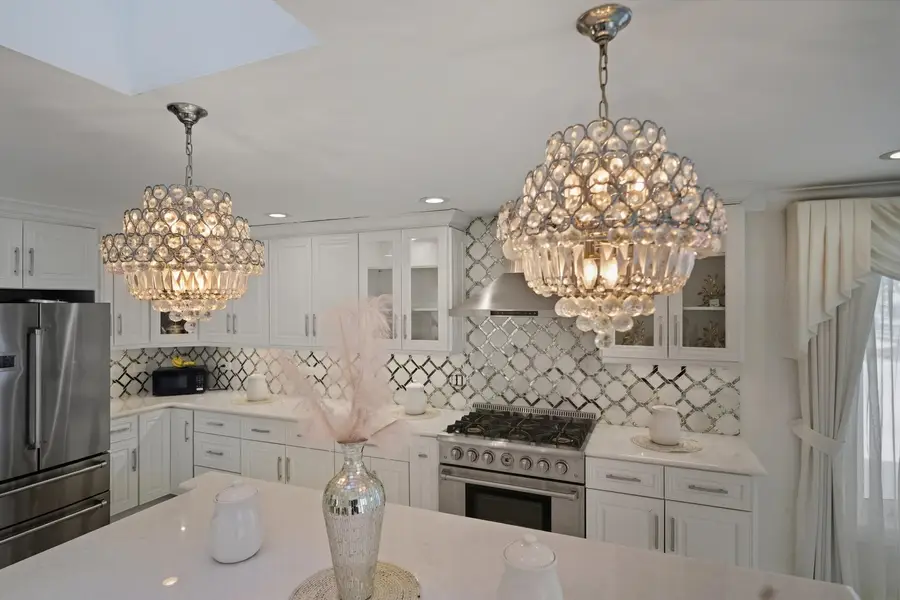 606 S Arlington Heights Road, Arlington Heights, IL 60005 - Image #3