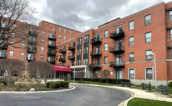 5200 S Ellis Avenue #202, Chicago, IL 60615