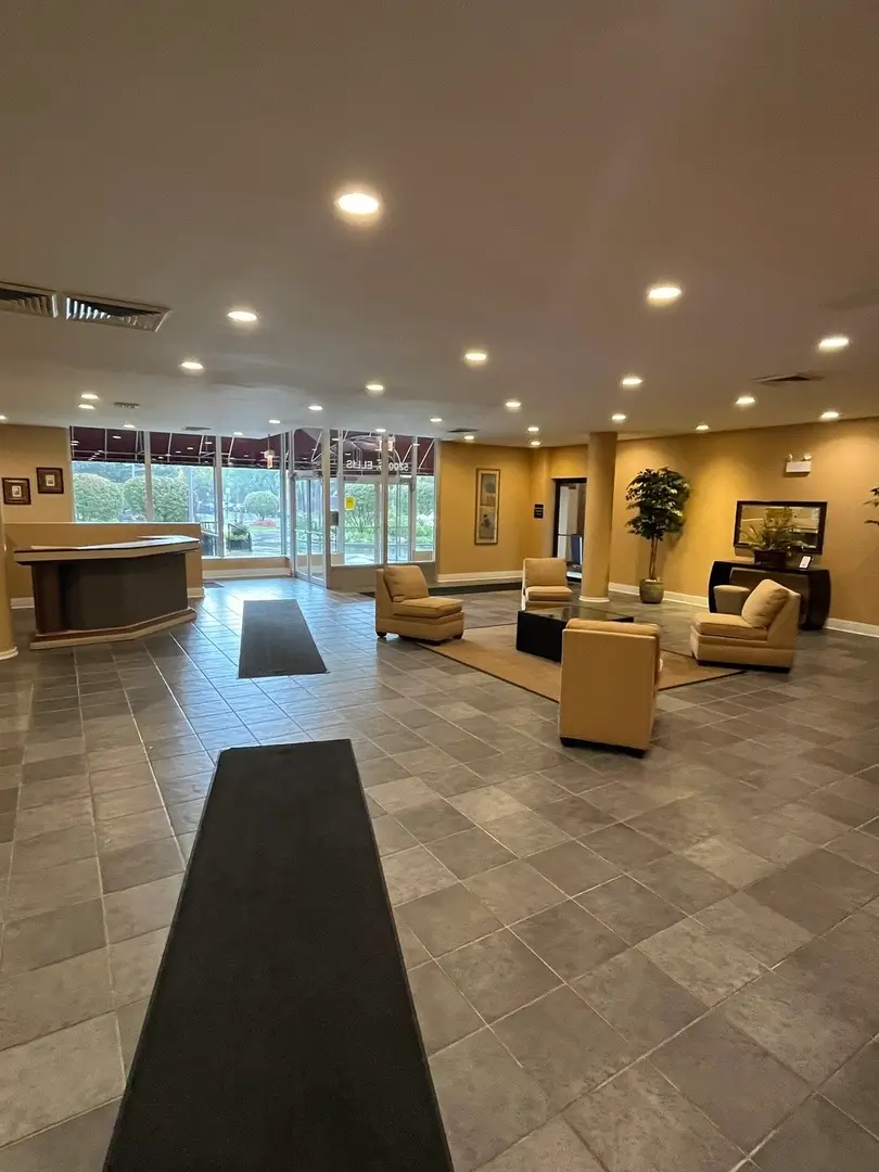 5200 S Ellis Avenue #202, Chicago, IL 60615 - #3