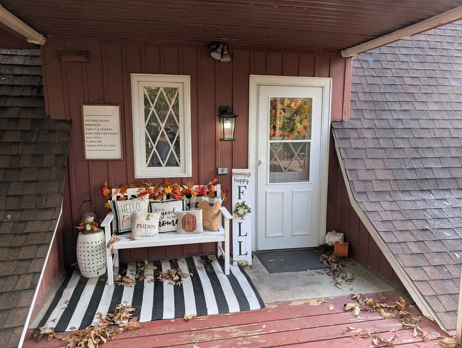 1310 Mineral Springs Road, Sterling, IL 61081 - #3