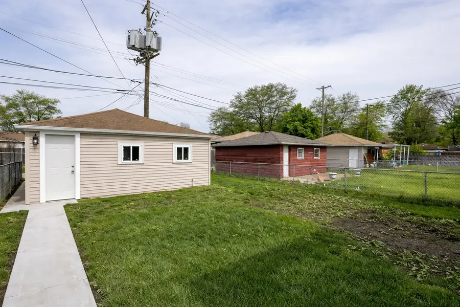 12114 S Michigan Avenue, Chicago, IL 60628 - Image #2