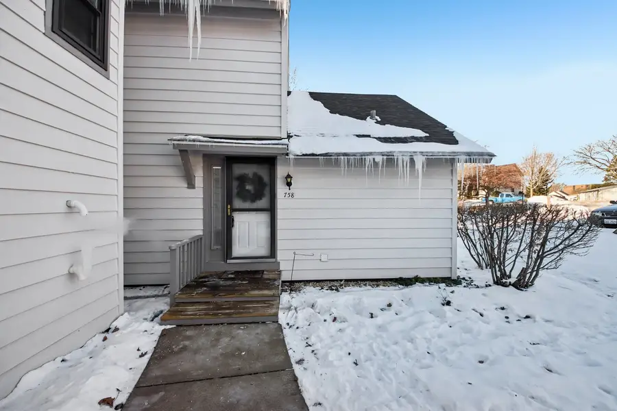 758 Chandler Road, Gurnee, IL 60031 - #2