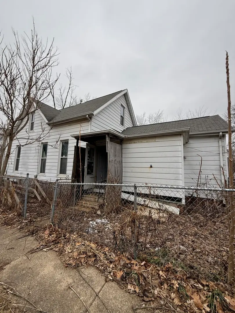 310 S Western Avenue, Bloomington, IL 61701 - #1