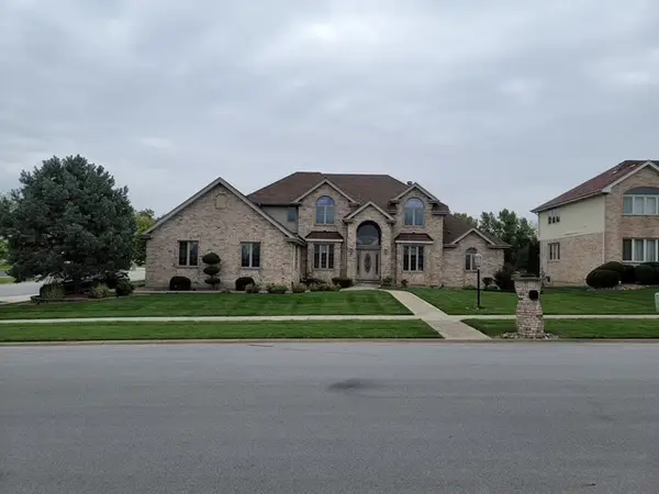 1237 W Parliament Street, Crete, IL 60417