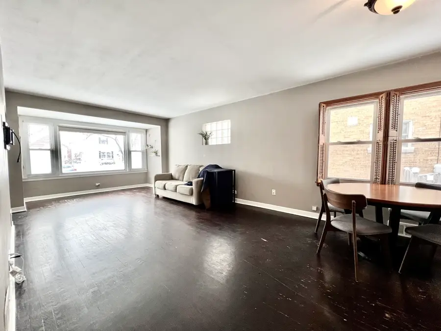 9707 S Harding Avenue, Evergreen Park, IL 60805 - Image #2