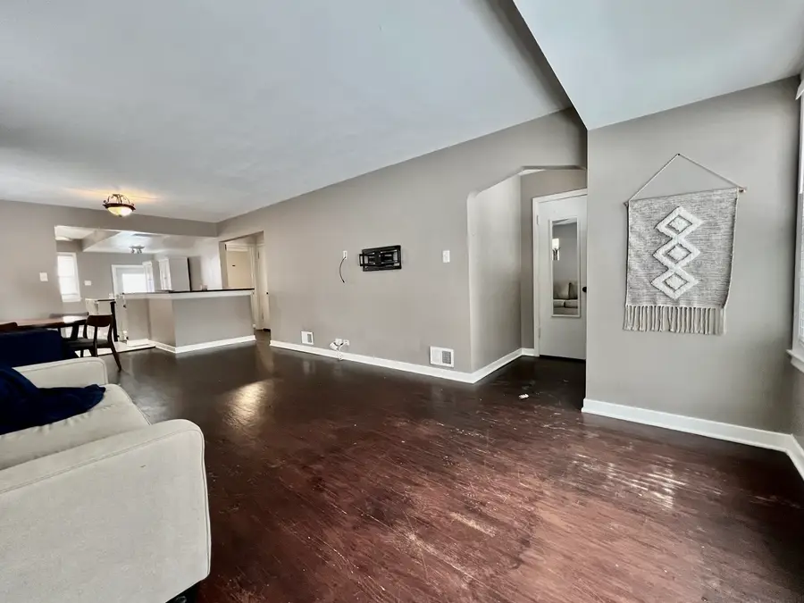 9707 S Harding Avenue, Evergreen Park, IL 60805 - Image #3