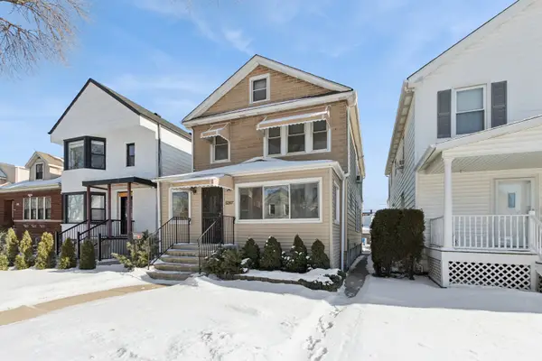 5207 N Ludlam Avenue, Chicago, IL 60630