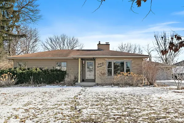 4621 Yender Avenue, Lisle, IL 60532