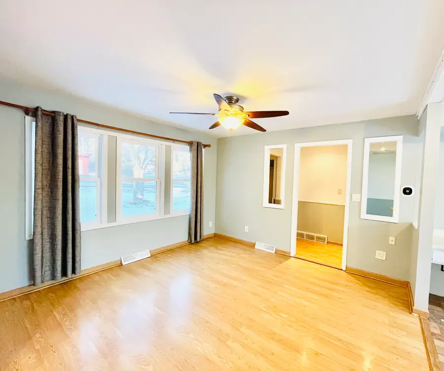 8819 Pine Avenue, Wonder Lake, IL 60097 - Image #2