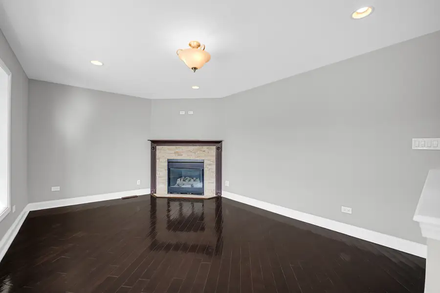 9523 S Kostner Avenue, Oak Lawn, IL 60453 - Image #3