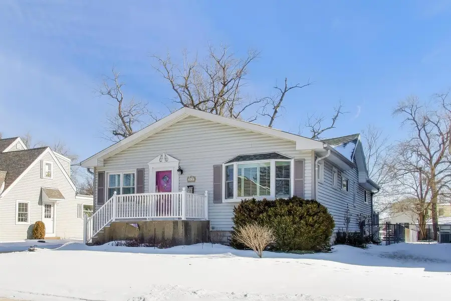 365 N Walnut Street, Elmhurst, IL 60126 - Image #2