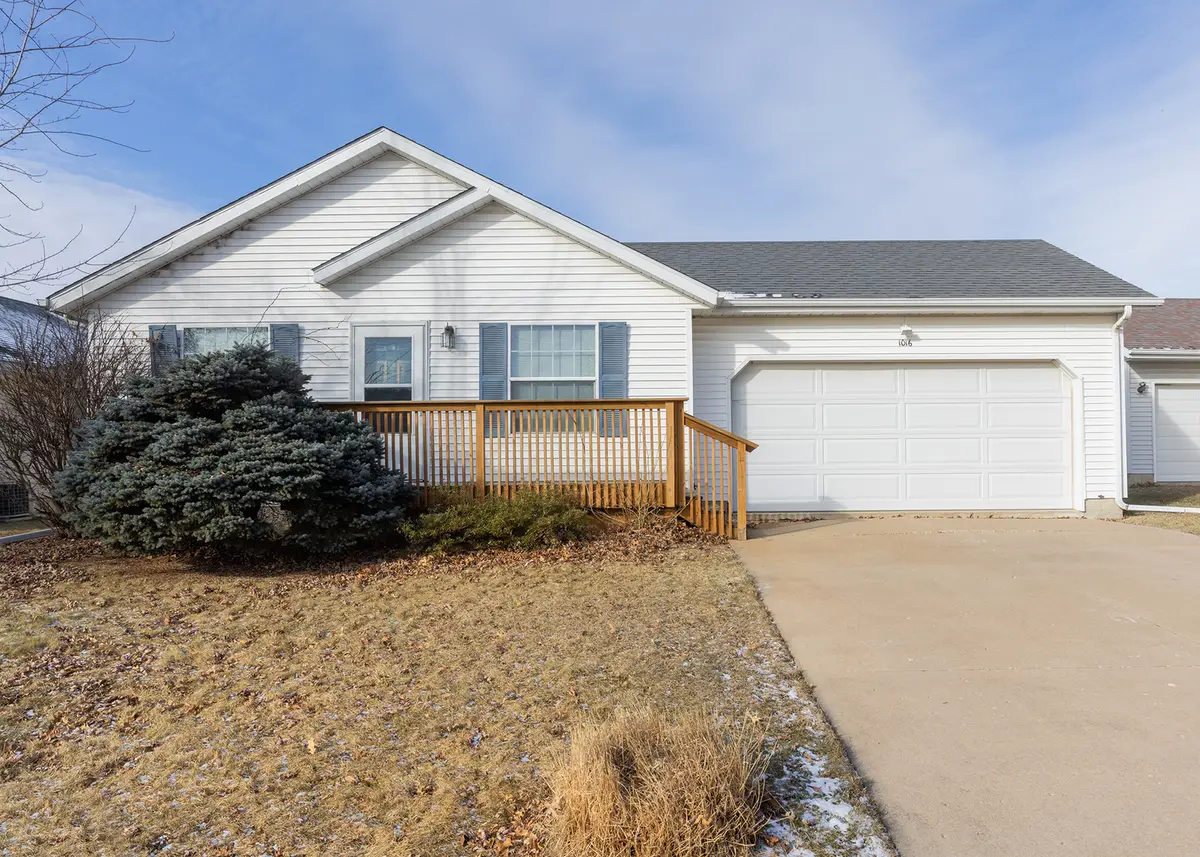 1016 N Stark Street, Davenport, IA 52804 - Image #1