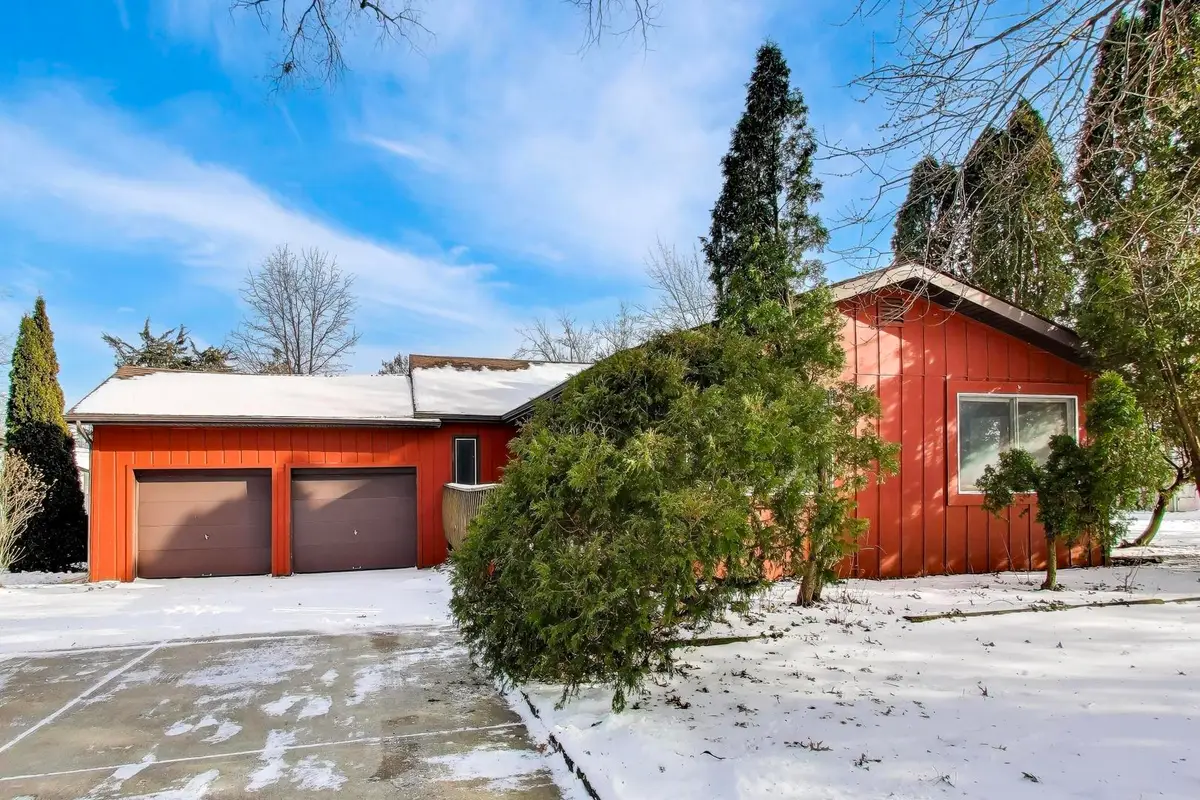 5303 Victor Street, Downers Grove, IL 60515 - Image #1