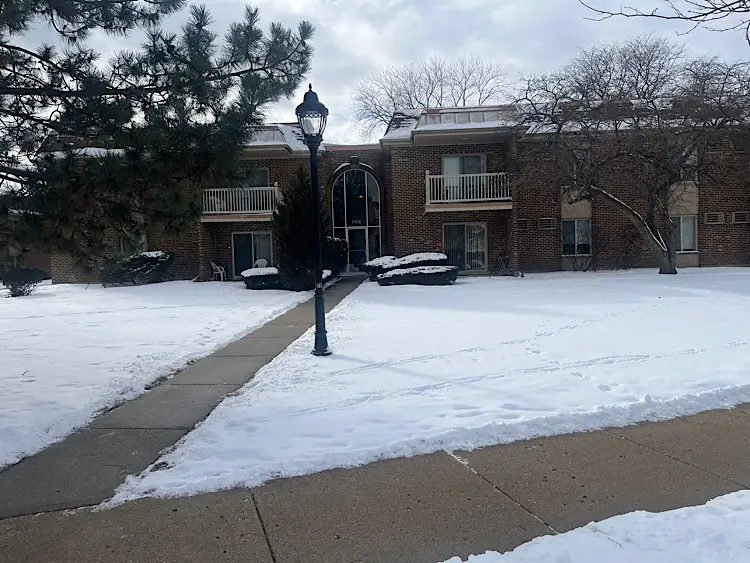 2426 N Kennicott Drive #1C, Arlington Heights, IL 60004 - #2