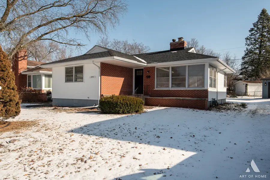 18441 Stewart Avenue, Homewood, IL 60430 - Image #2