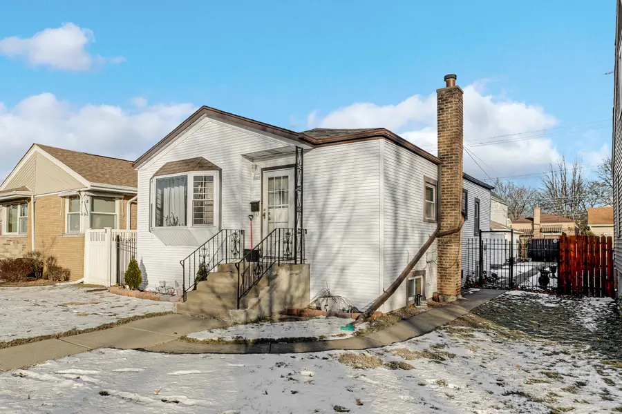 10505 S Whipple Street, Chicago, IL 60655 - #2