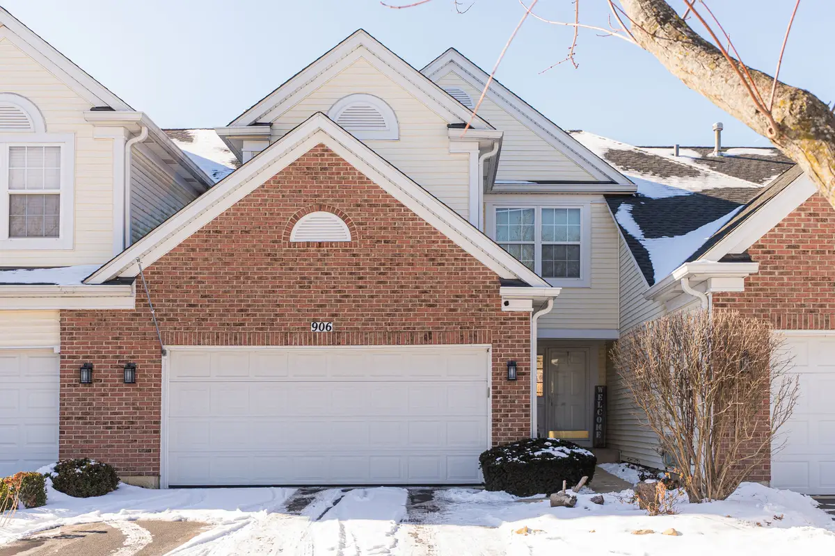 906 Ainsley Drive #4, West Chicago, IL 60185 - Image #1