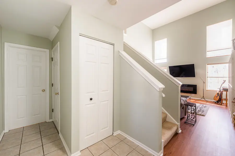 906 Ainsley Drive #4, West Chicago, IL 60185 - Image #2