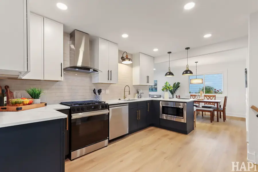 1942 Trail Ridge Street, Arlington Heights, IL 60004 - Image #3