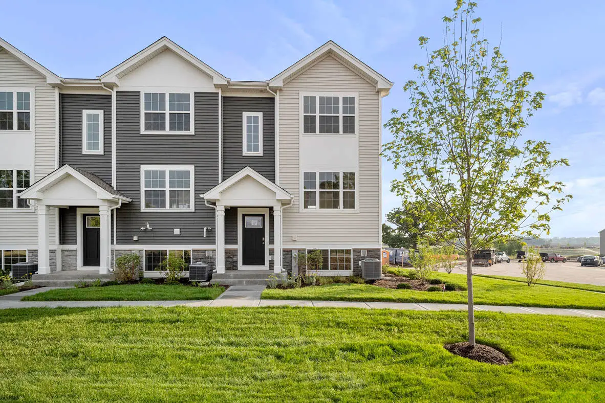 871 Briar Glen Court, Hampshire, IL 60140 - Image #1