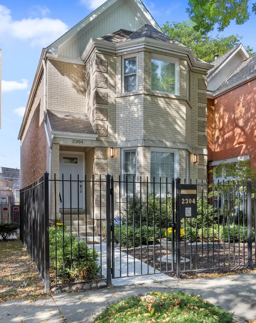 2304 N Greenview Avenue, Chicago, IL 60614 - #1