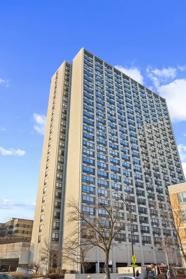 5100 N Marine Drive #17L, Chicago, IL 60640