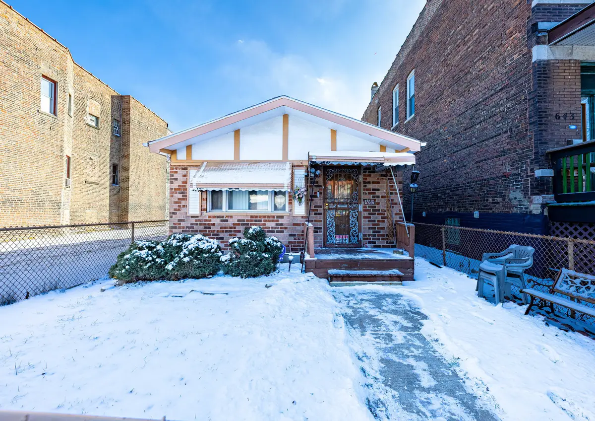 641 W 54th Place, Chicago, IL 60609 - #1